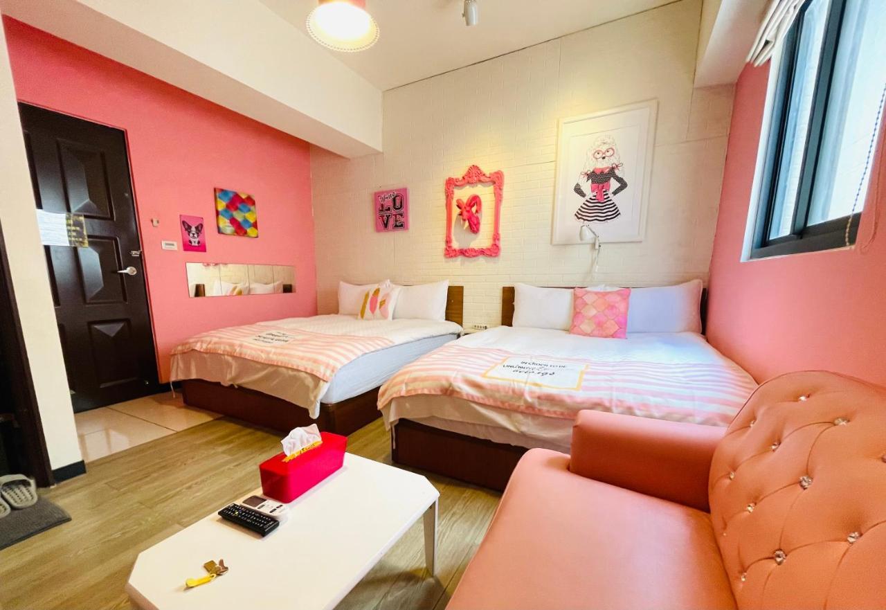 台中一中街格雷熊 Apartment Luaran gambar