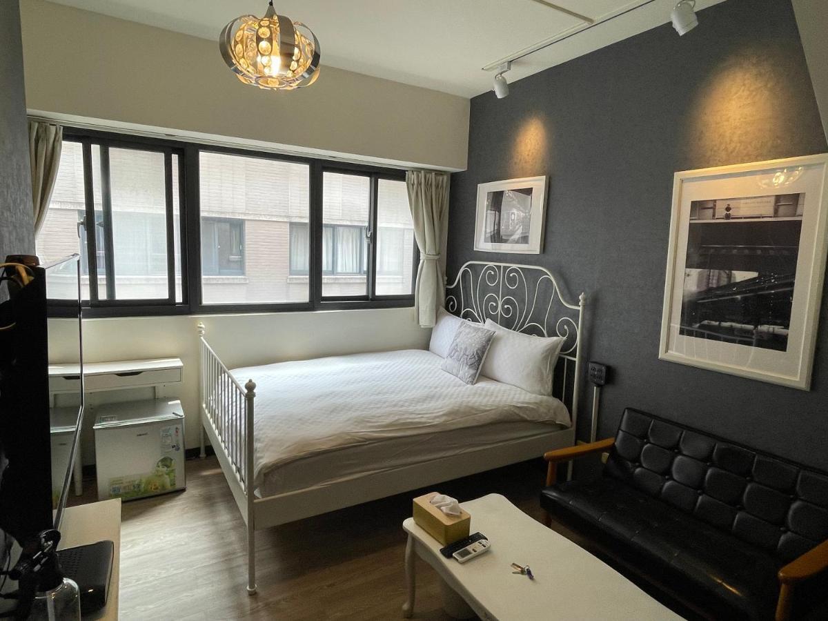 台中 i Zhong 街 g re Xiong Apartment Luaran gambar